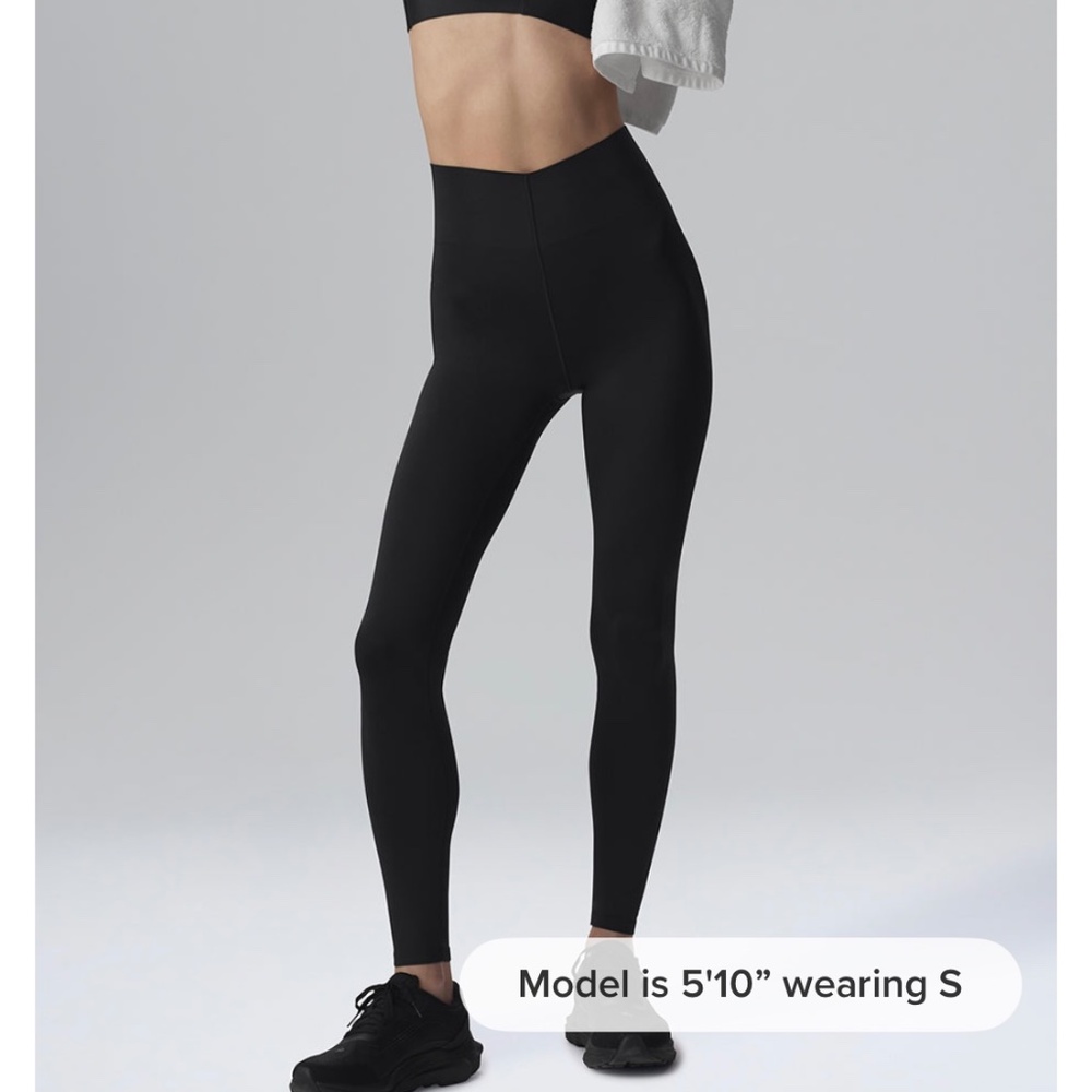 *NWT* Alo Yoga black Strength Extreme High Waist 7/8 Legging
